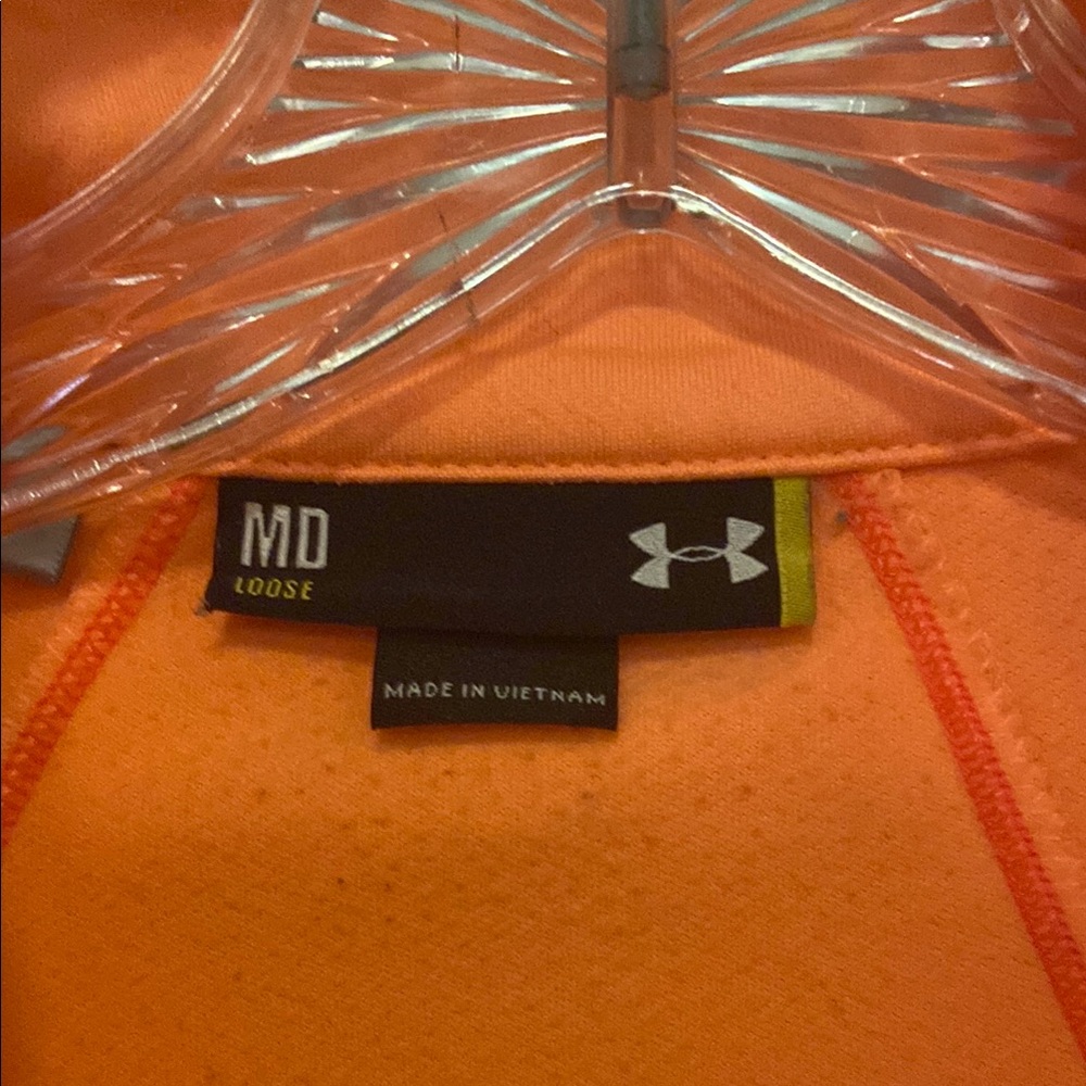 Under Armour Pebble Beach Golf Links Women's Orange Jacket Size Medium 🔥 YB5 - Picture 2 of 4
